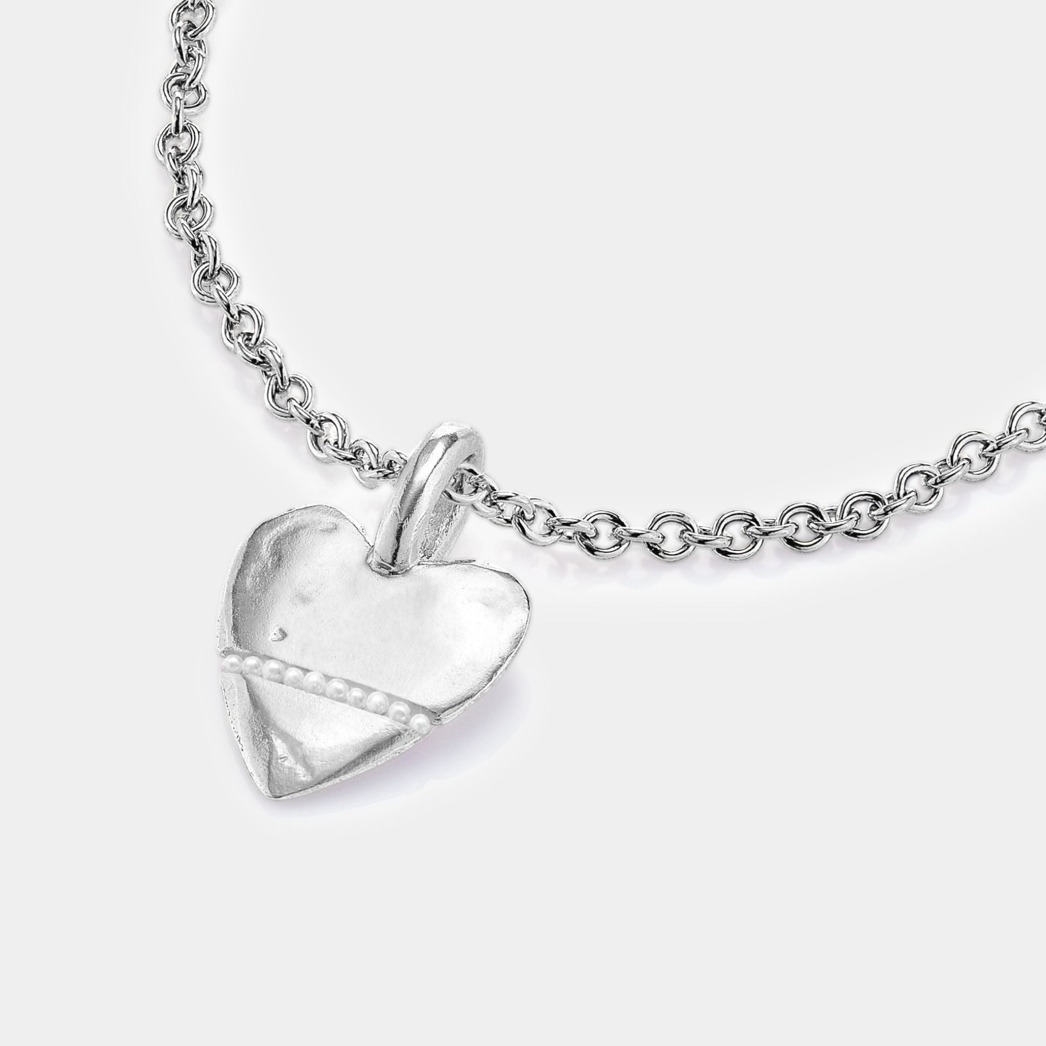 The Pearl Mini Heart-Full Necklace - Thousand Fibres