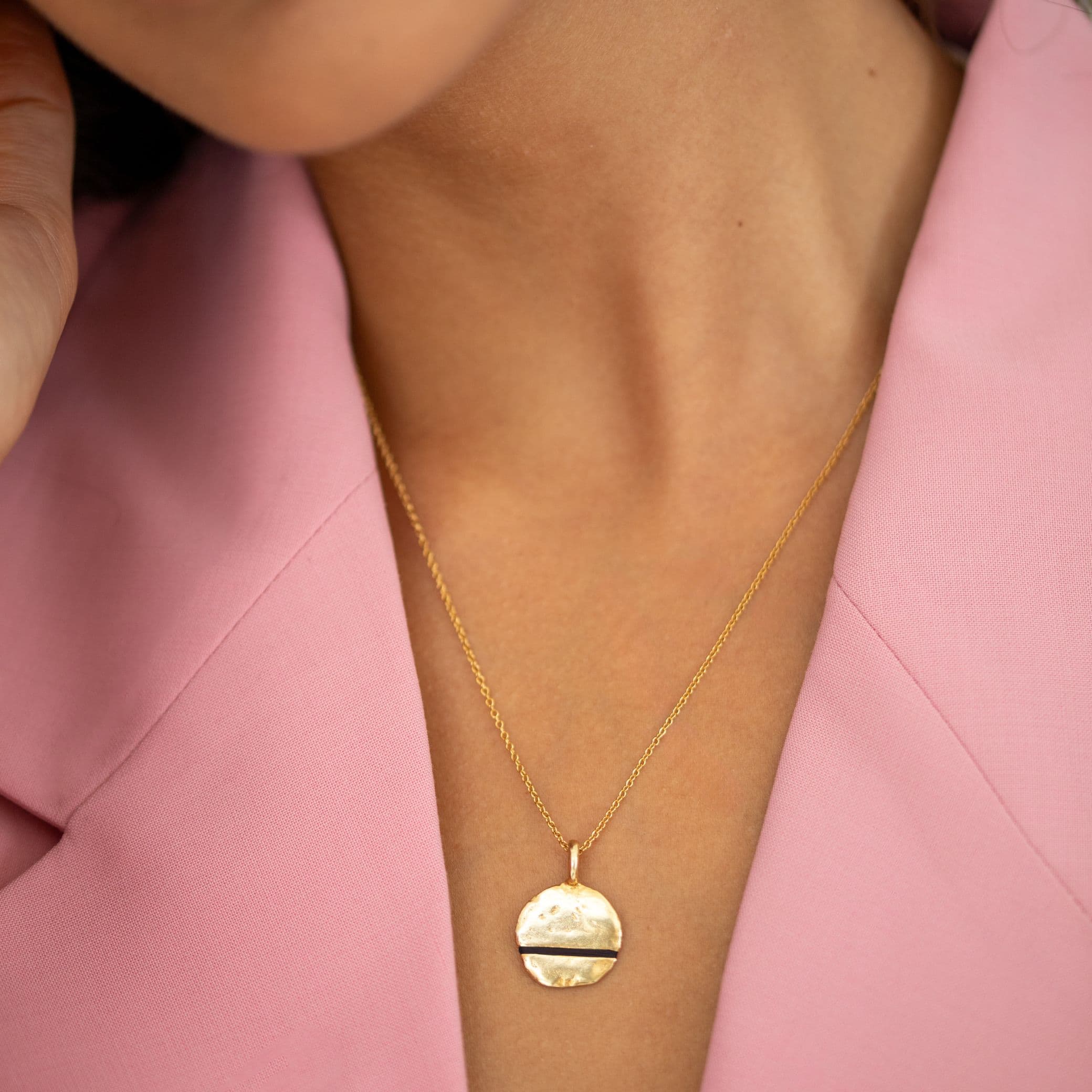 The Midi Full-Circle Necklace