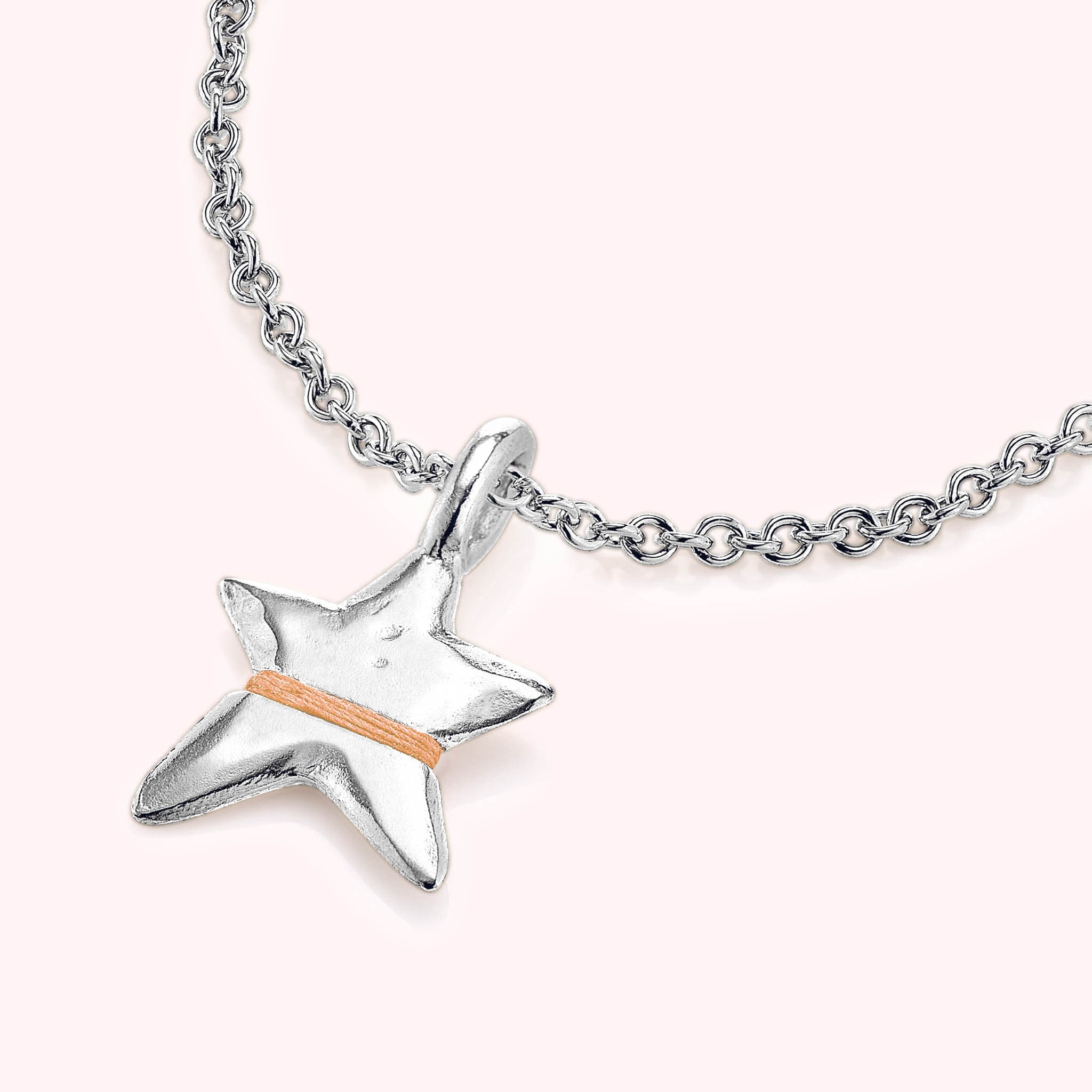 The Mini Lucky Star Necklace - Thousand Fibres